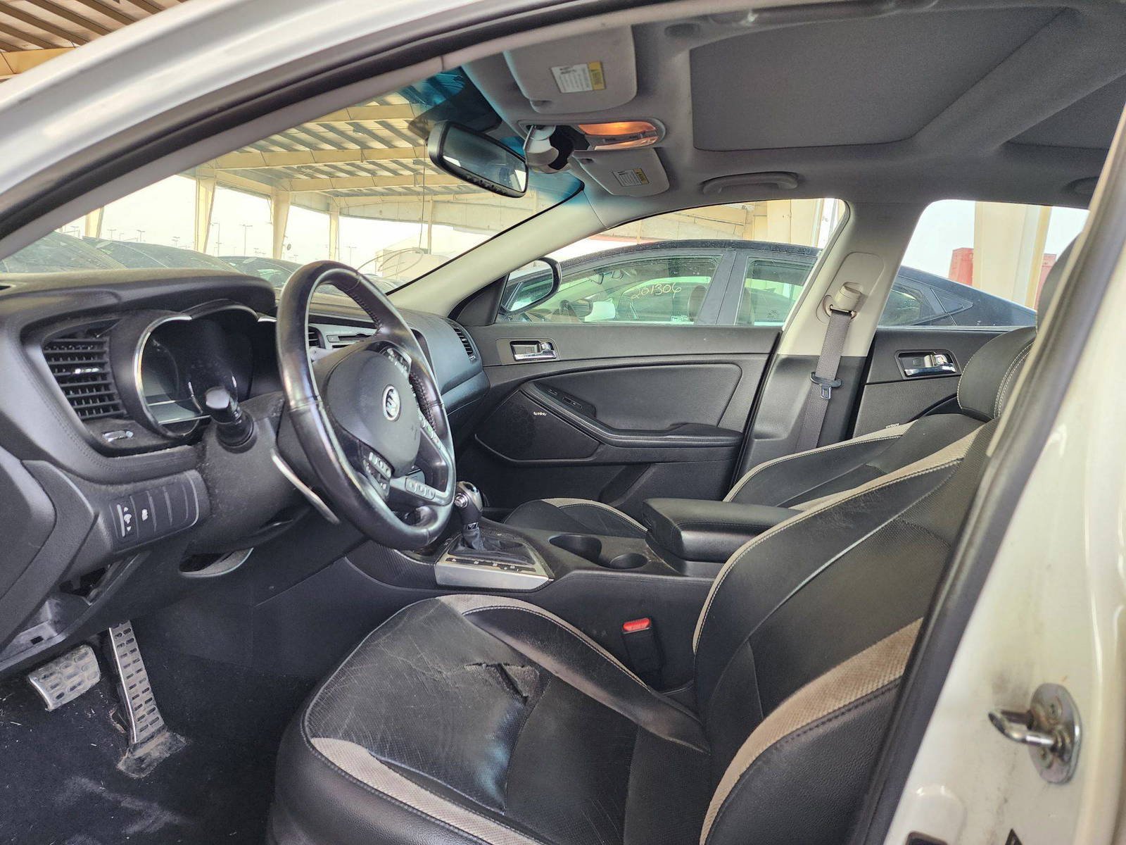 2012 KIA OPTIMA — 138835 Miles — Lot 51776404 — Souq - Marhaba Auctions Used Cars - Image 9