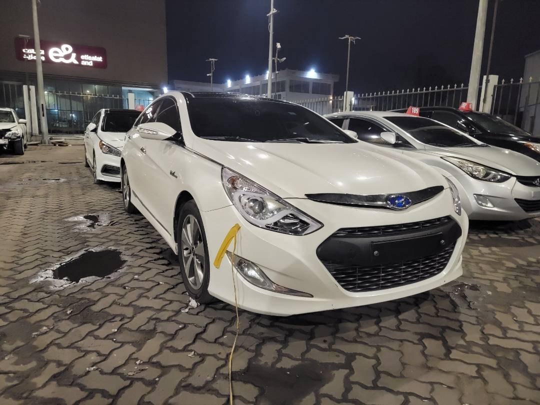 2013 HYUNDAI SONATA — 227603 KM — Lot 061252 — Main - Marhaba Auctions Used Cars - Image 4