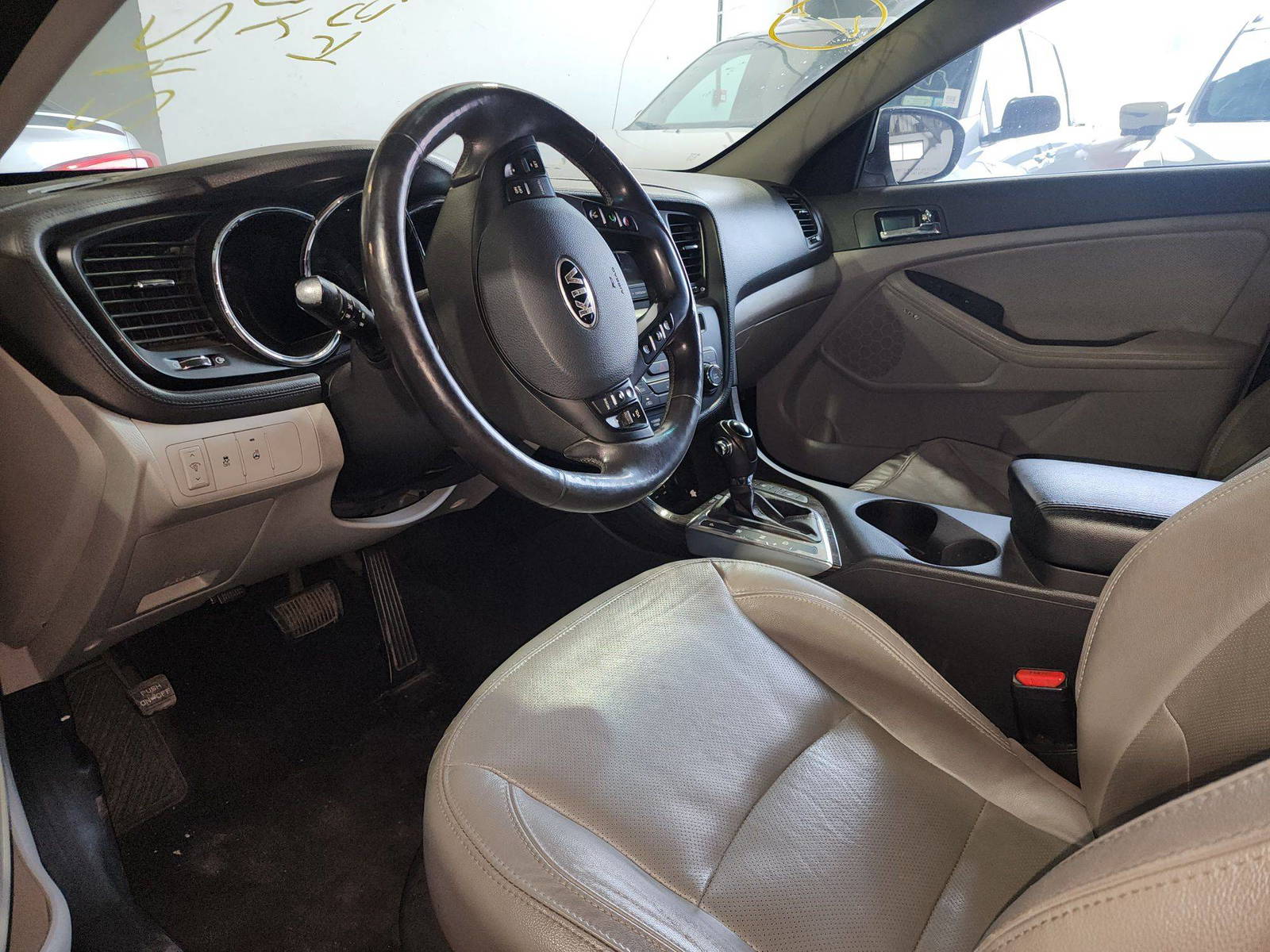 KIA OPTIMA 2013 - Marhaba Auction Used Cars - Image 9