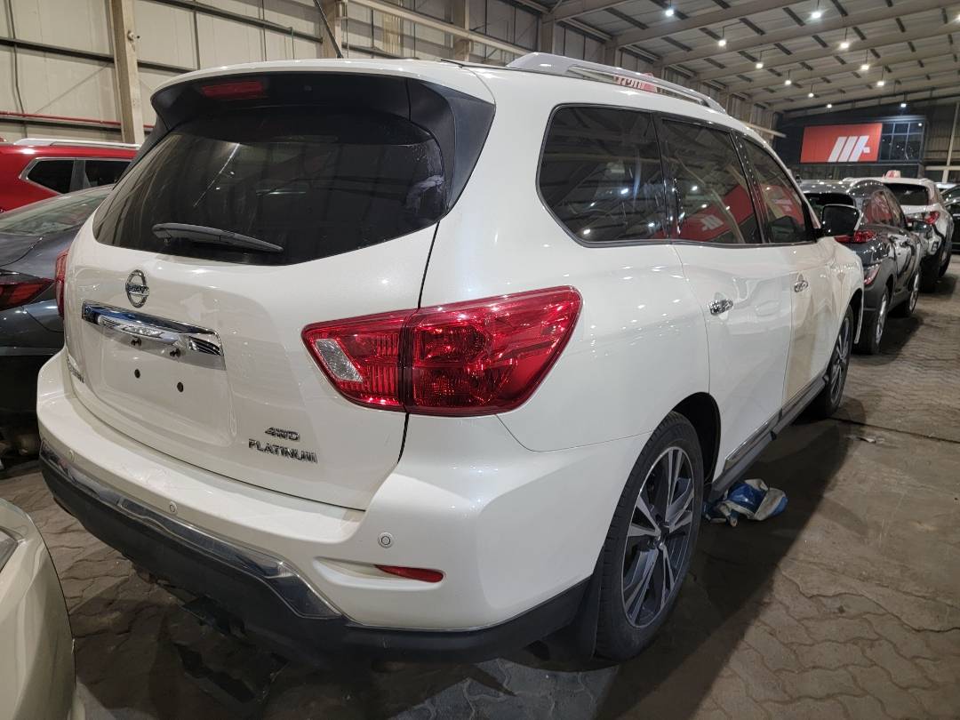 2018 NISSAN PATHFINDER — 198554 KM — Lot M6JC621996 — Main - Marhaba Auctions Used Cars - Image 4