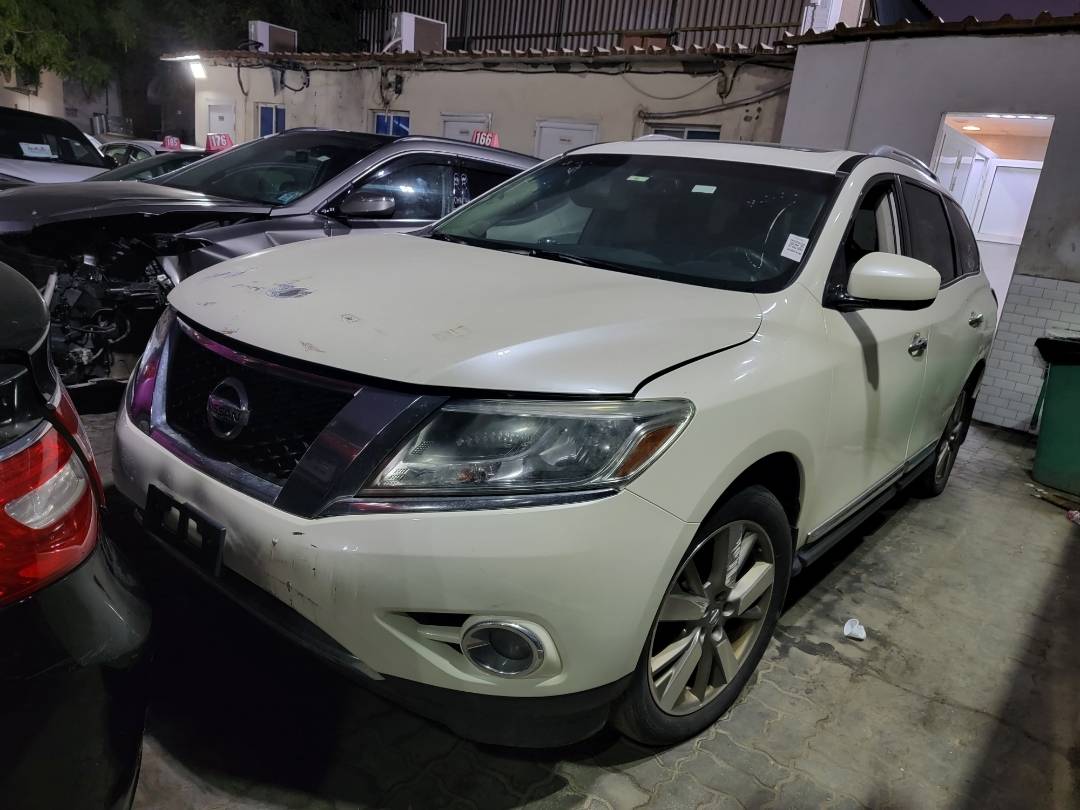 2016 NISSAN PATHFINDER — 261705 KM — Lot 5GC641149 — Main - Marhaba Auctions Used Cars - Image 3