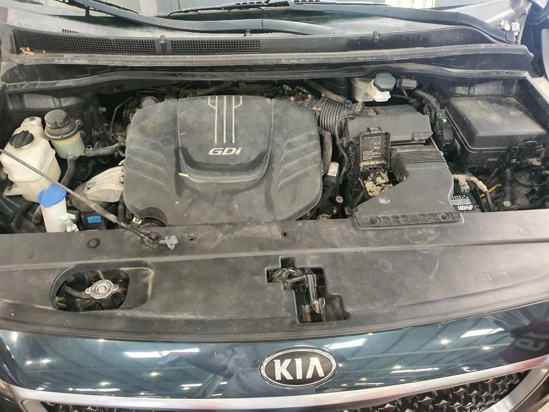 2016 KIA SEDONA — 189787 Miles — Lot 38940665 - Marhaba Auctions Used Cars - Image 8