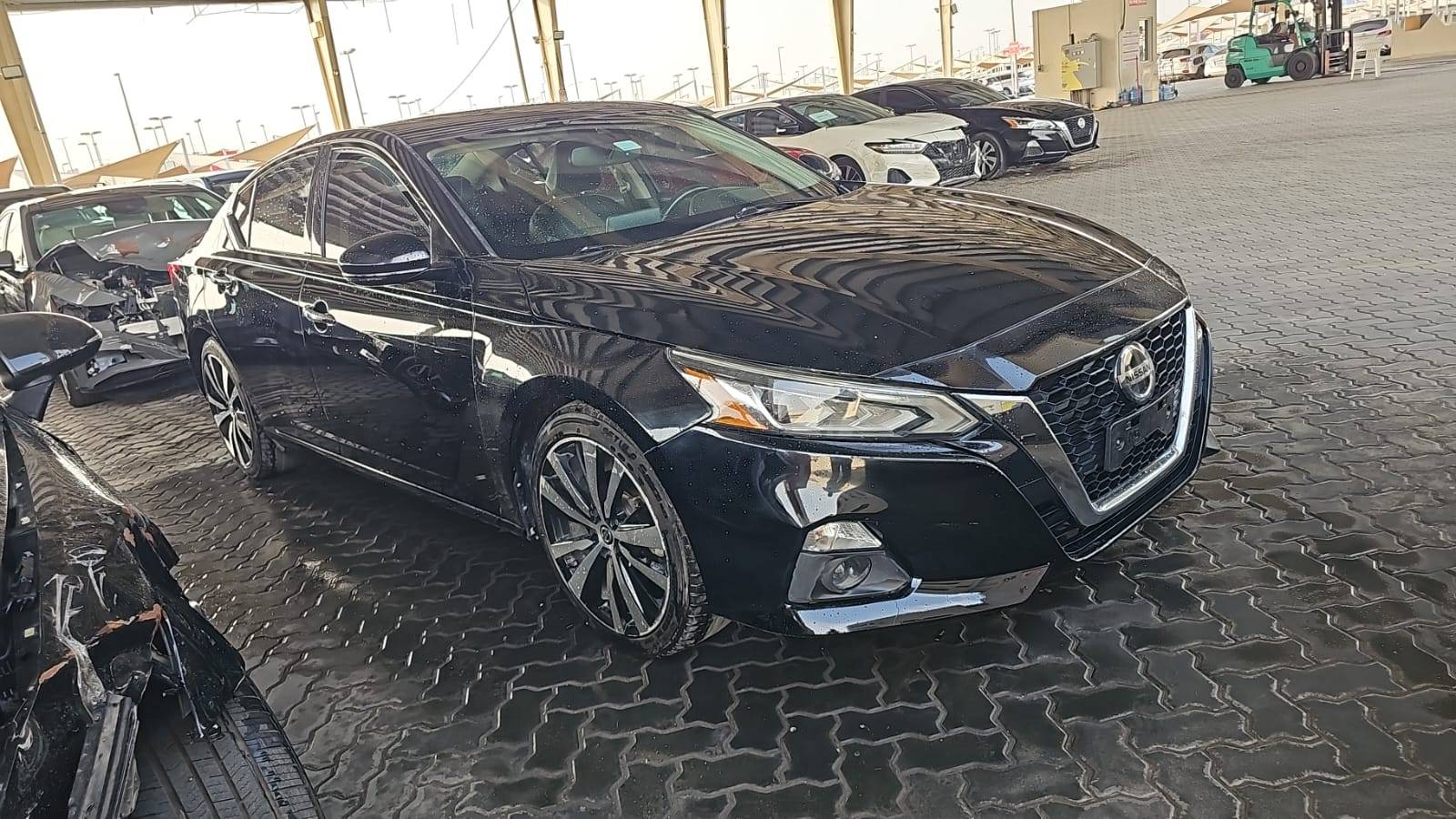 2019 NISSAN ALTIMA — 157115 KM — Lot KC187260 — Souq - Marhaba Auctions Used Cars - Image 3