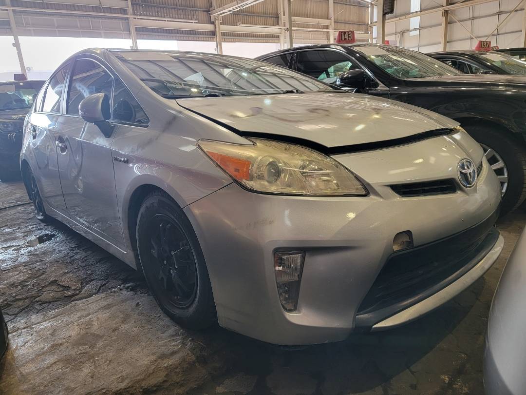 2013 TOYOTA PRIUS — 189871 Miles — Lot 0352623 — Main - Marhaba Auctions Used Cars - Image 4