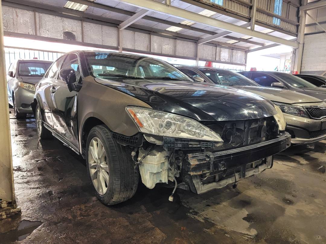 2011 LEXUS ES 350 — 170603 Miles — Lot 2439813 — Main - Marhaba Auctions Used Cars - Image 4