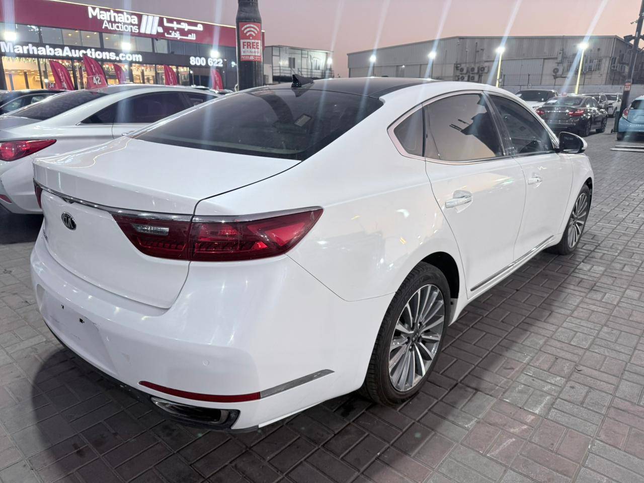KIA CADENZA 2018 - Marhaba Auction Used Cars - Image 5