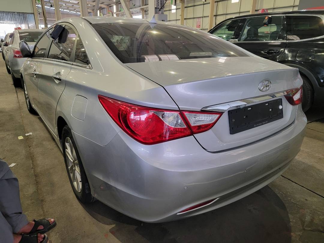 HYUNDAI SONATA 2012 - Marhaba Auction Used Cars - Image 3