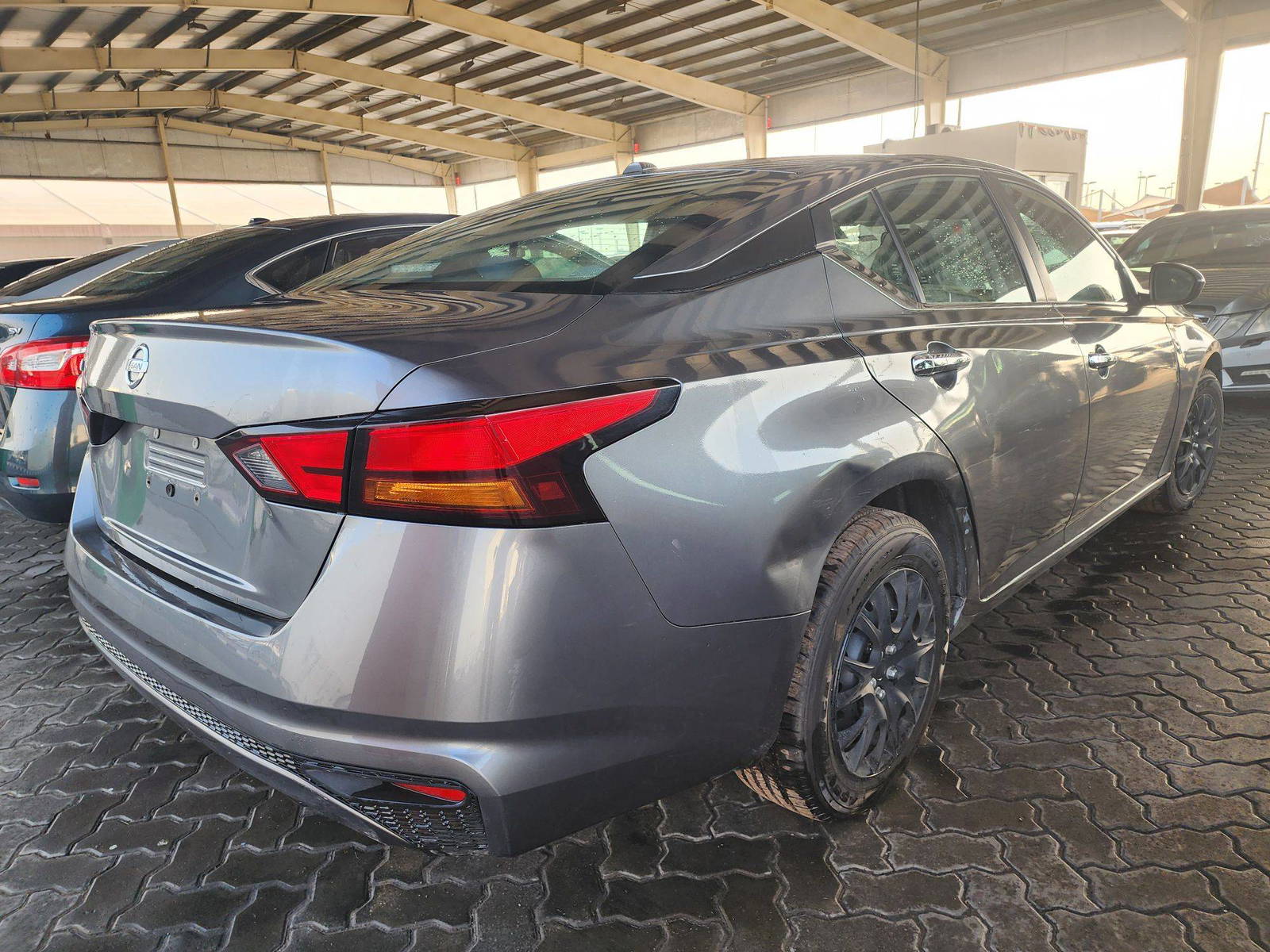 2020 NISSAN ALTIMA — 83456 Miles — Lot 44288754 — Main - Marhaba Auctions Used Cars - Image 3