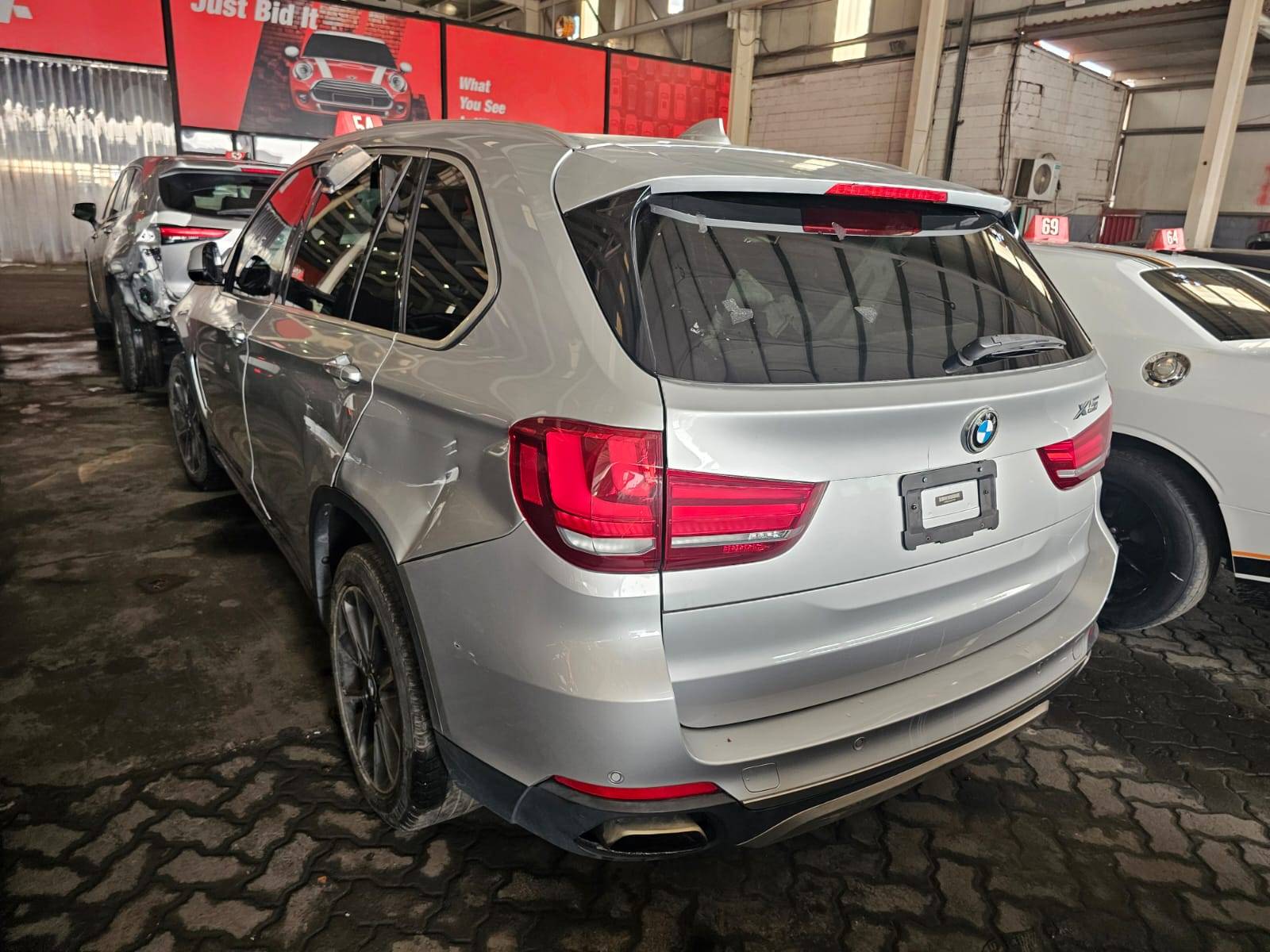 2018 BMW X5 SDRIVE35I — 143136 Miles — Lot J0Z17704 — Main - Marhaba Auctions Used Cars - Image 5