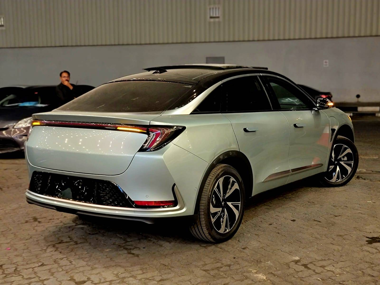 2022 ARCFOX ALPHA S — 1127 KM — Lot Z028015 — Main - Marhaba Auctions Used Cars - Image 9