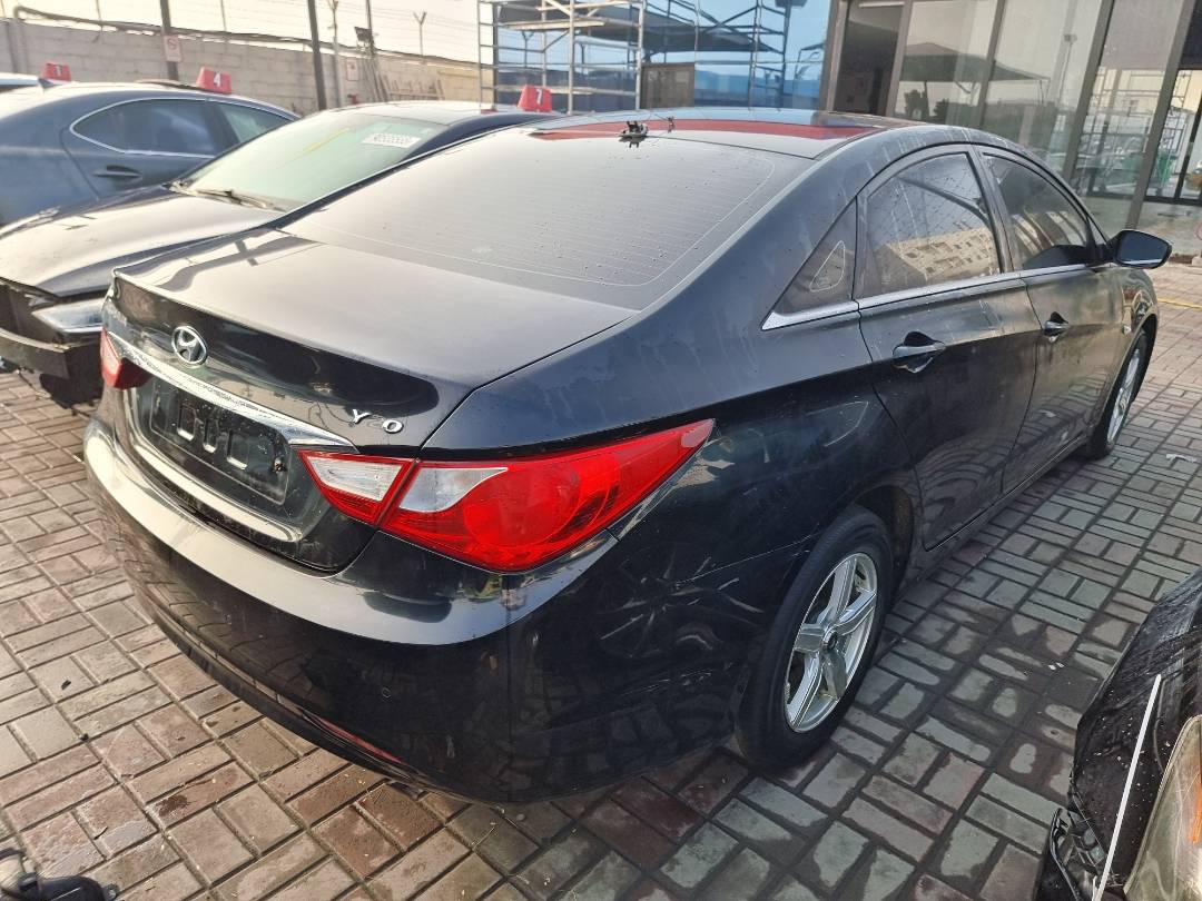 HYUNDAI SONATA 2011 - Marhaba Auction Used Cars - Image 5