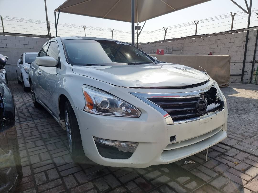 2015 NISSAN ALTIMA — 127370 Miles — Lot 215478 — Ind. 12 - Marhaba Auctions Used Cars - Image 4