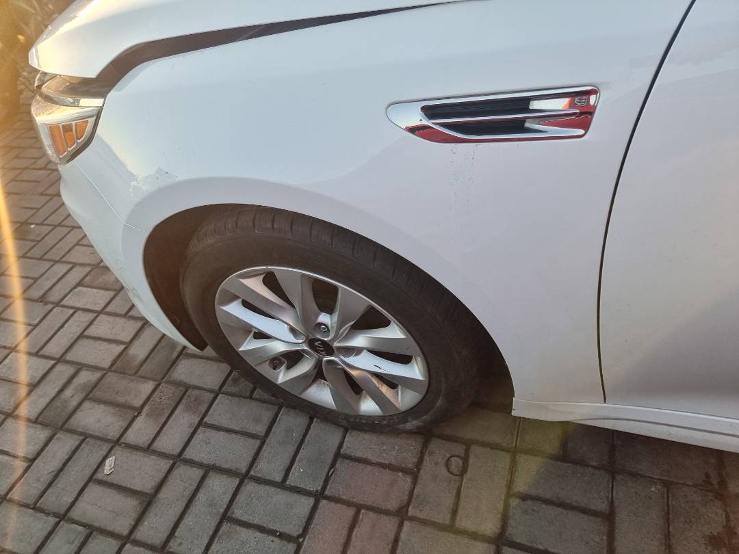2018 KIA OPTIMA — 104214 Miles — Lot G270824 — Ind. 12 - Marhaba Auctions Used Cars - Image 8