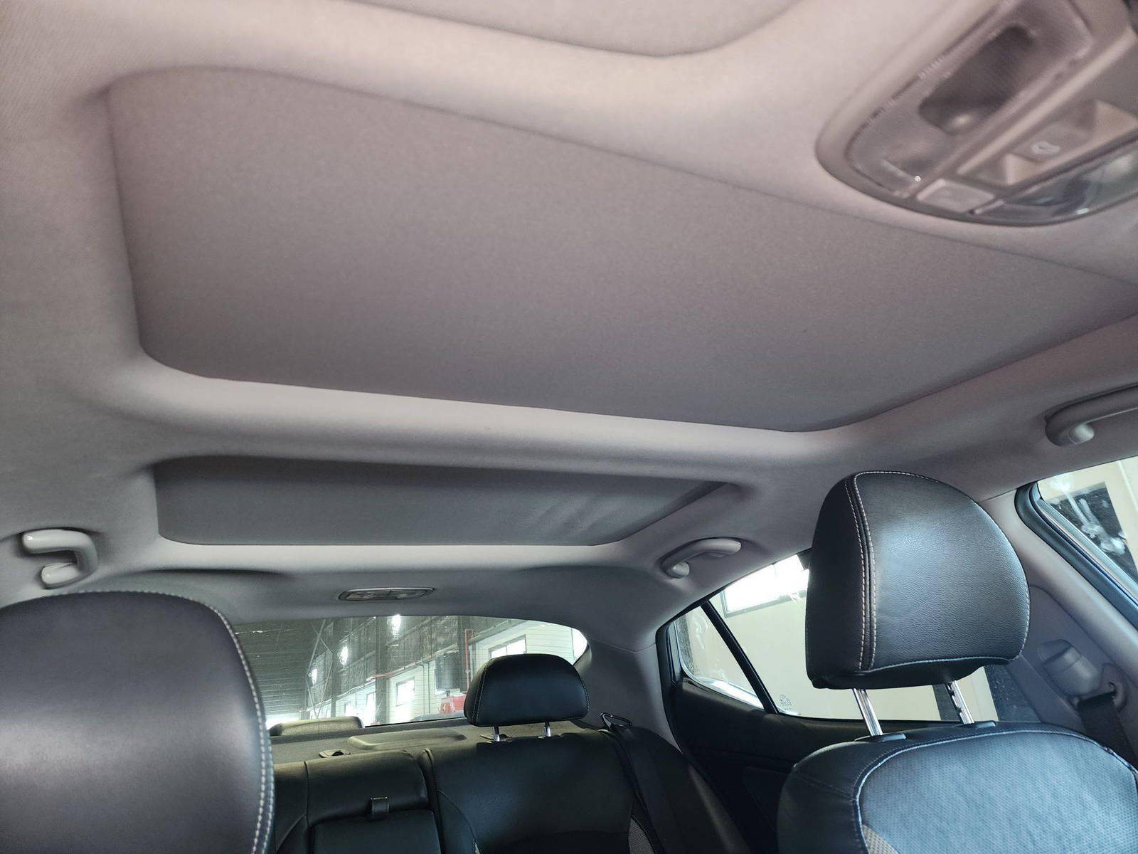 2012 KIA OPTIMA — 115991 Miles — Lot 8910 — Al Quoz - Marhaba Auctions Used Cars - Image 10