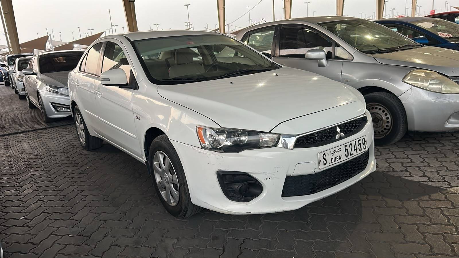 MITSUBISHI Lancer 2016 view 2