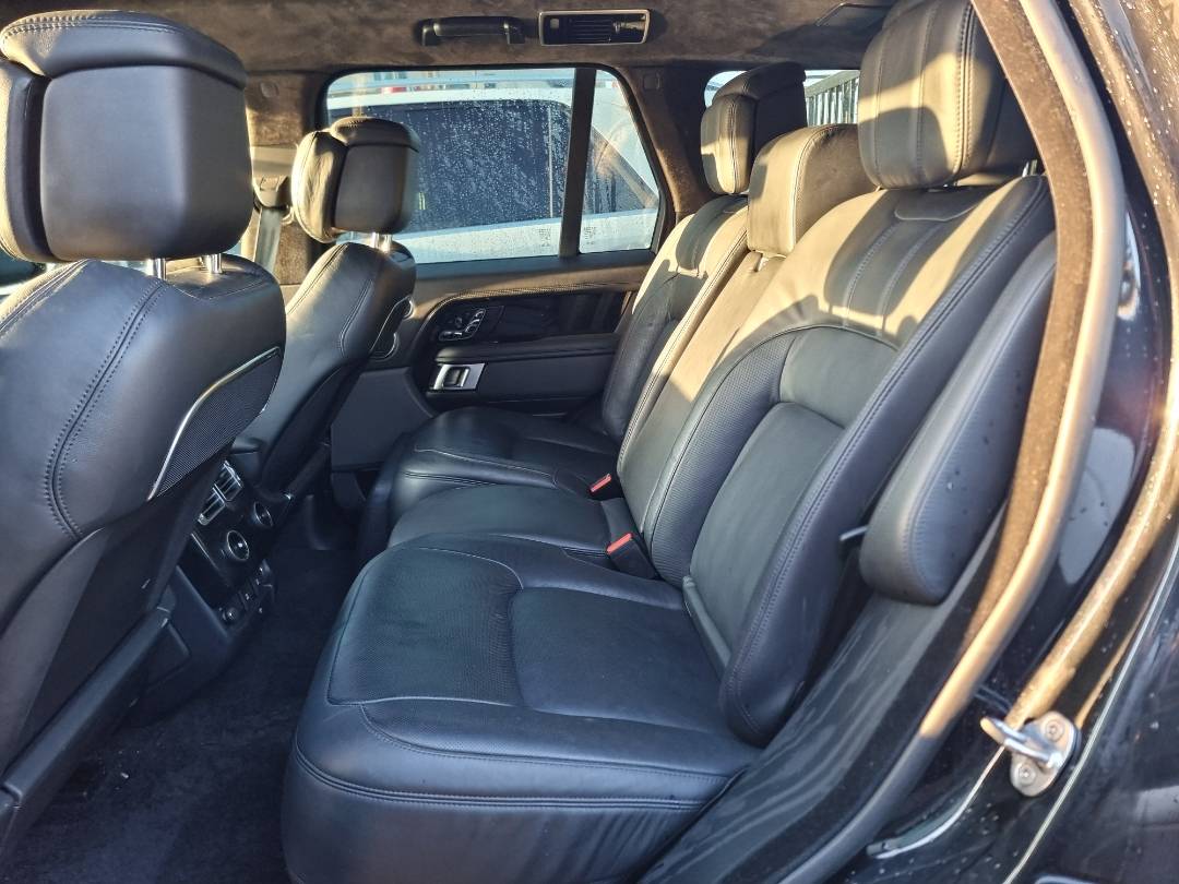 2019 LAND ROVER RANGE ROVER — 34512 Miles — Lot 56296474 — Main - Marhaba Auctions Used Cars - Image 7