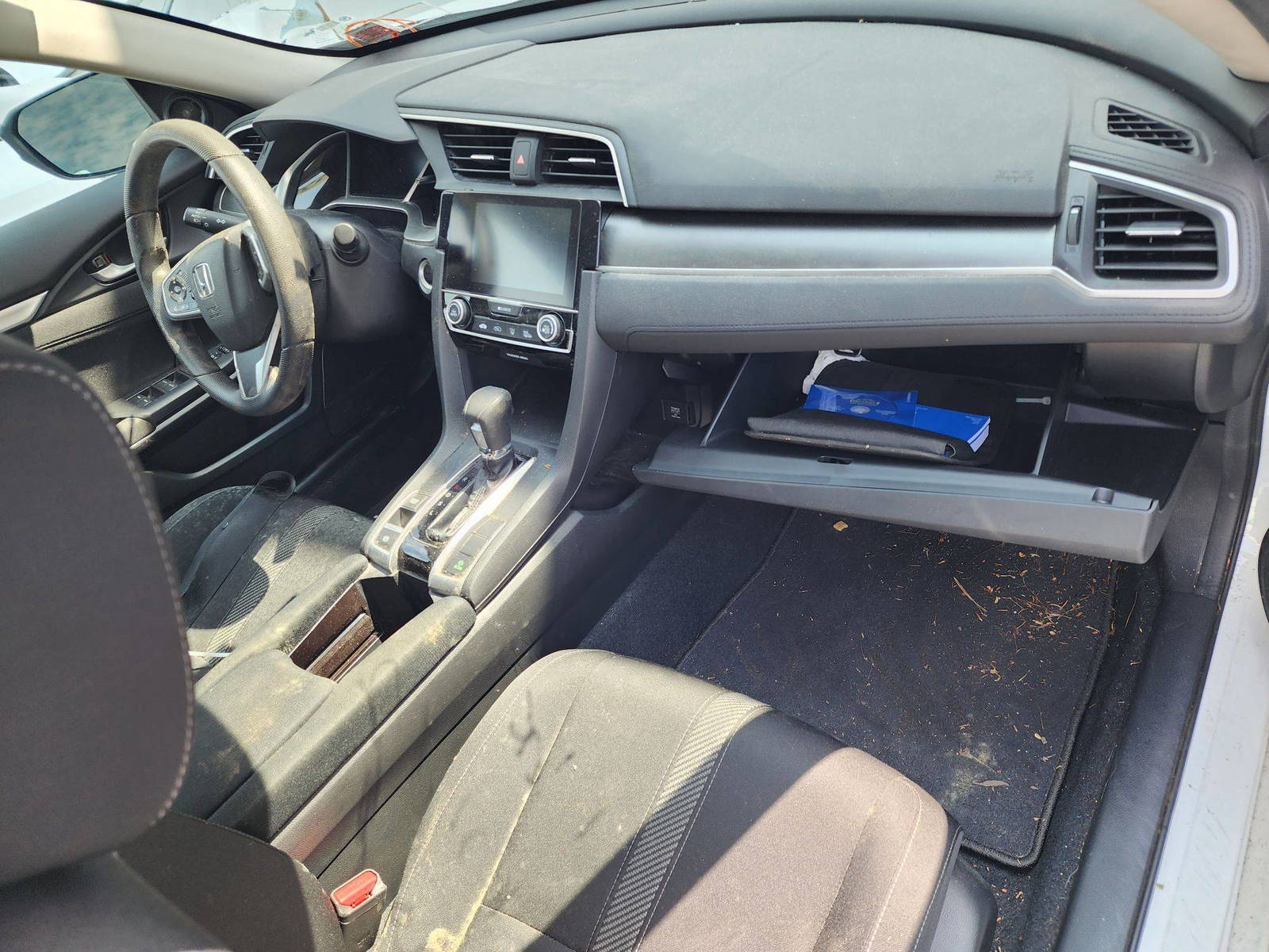 2018 HONDA CIVIC — 93838 Miles — Lot 1241541510 - Marhaba Auctions Used Cars - Image 10