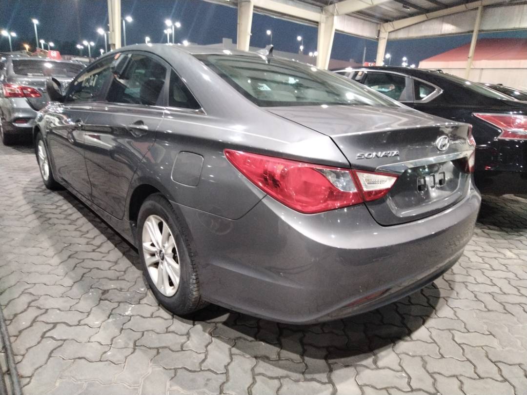 2011 HYUNDAI SONATA — 172168 Miles — Lot 62002263 - Marhaba Auctions Used Cars - Image 8