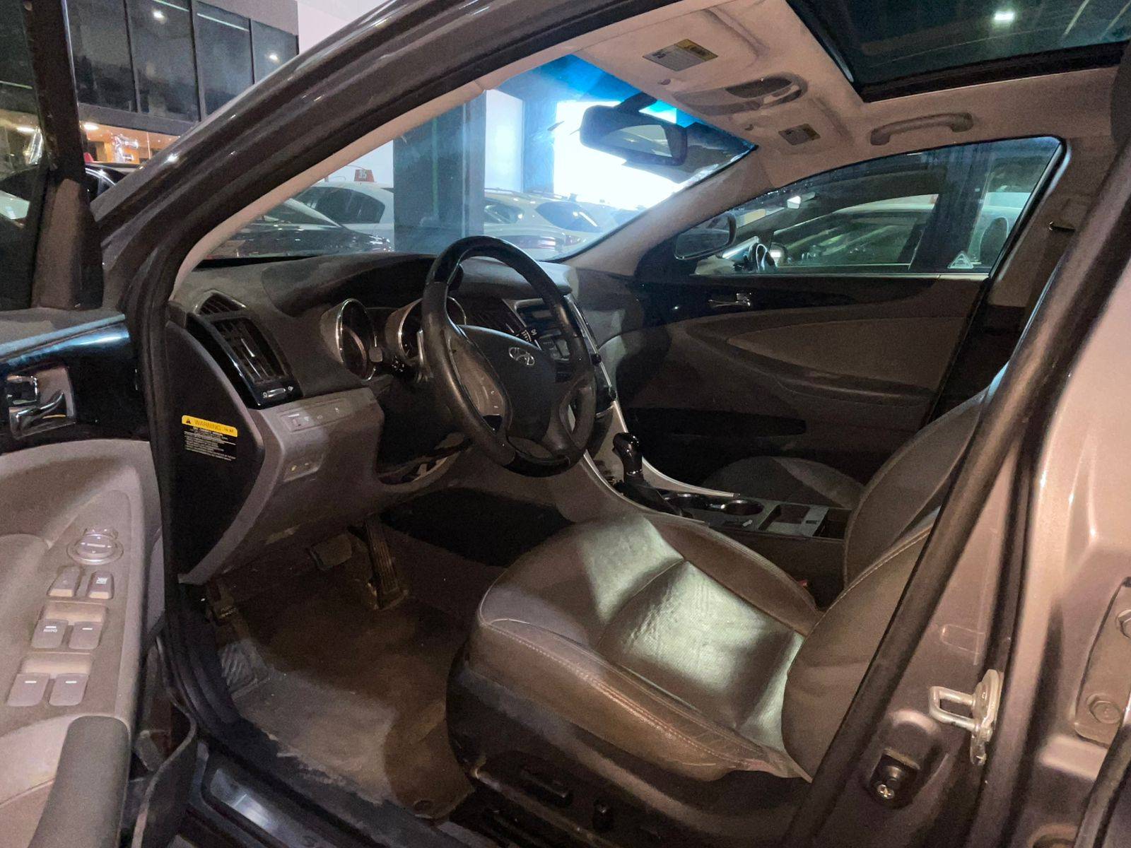 2012 HYUNDAI SONATA — 117268 Miles — Lot 42936370 — Souq - Marhaba Auctions Used Cars - Image 8