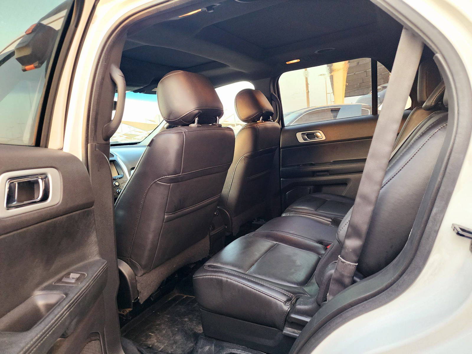 2011 FORD EXPLORER — 217905 KM — Lot 215478 — Main - Marhaba Auctions Used Cars - Image 6