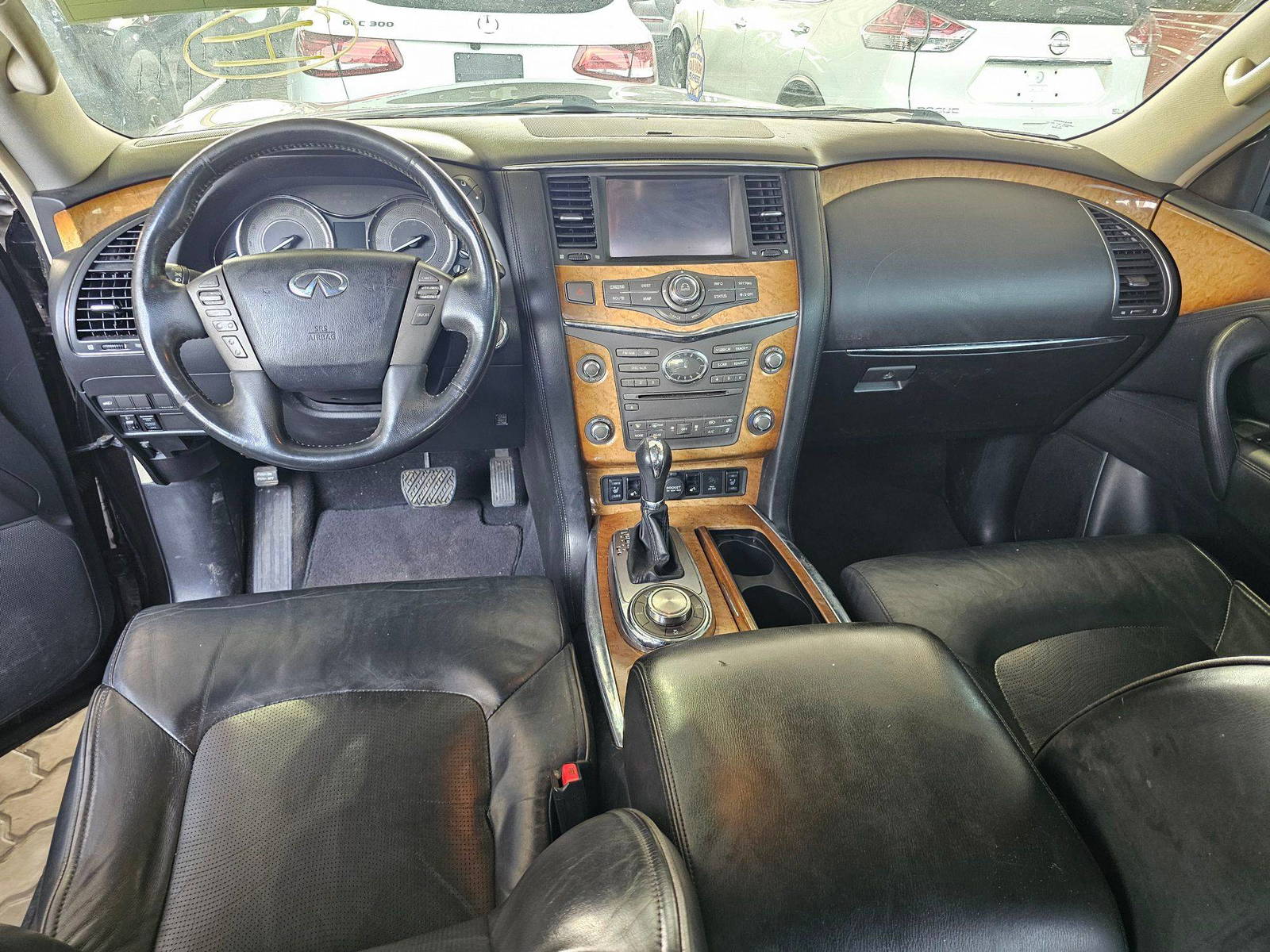 2014 INFINITI QX80 — 189714 Miles — Lot E9065544 — Souq - Marhaba Auctions Used Cars - Image 7
