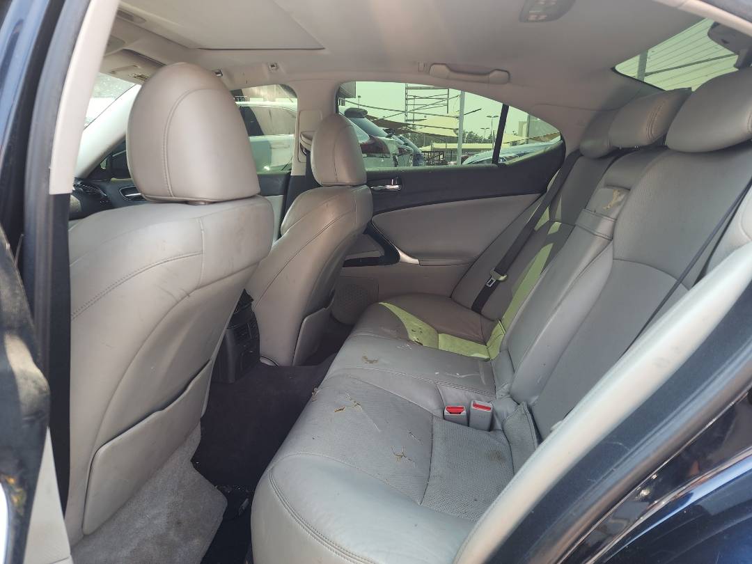2006 LEXUS IS 250 — 214991 Miles — Lot 38838533 — Souq - Marhaba Auctions Used Cars - Image 8