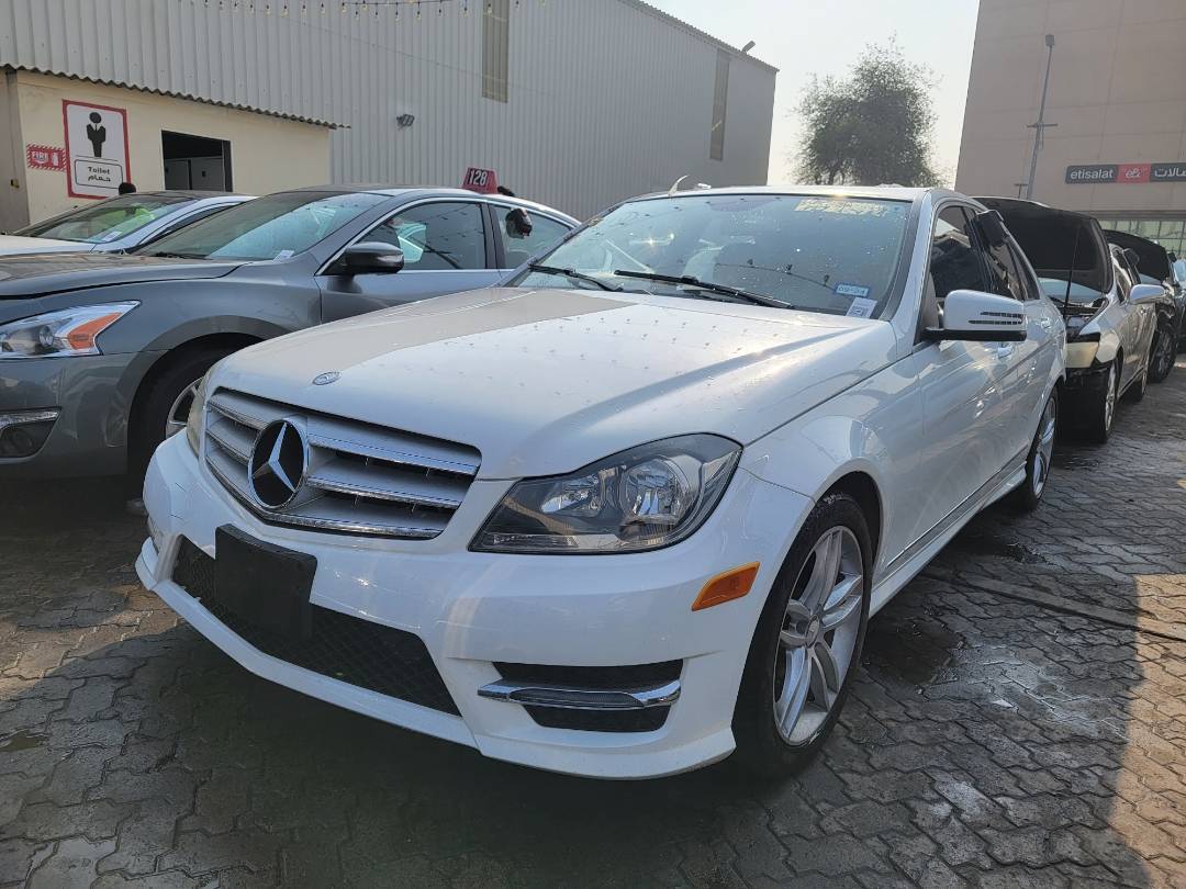 2013 MERCEDES BENZ C-250 — 116633 Miles — Lot DA858748 — Main - Marhaba Auctions Used Cars - Image 5