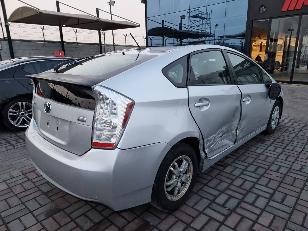 2010 TOYOTA PRIUS — 248655 Miles — Lot 215487 — Ind. 12 - Marhaba Auctions Used Cars - Image 4