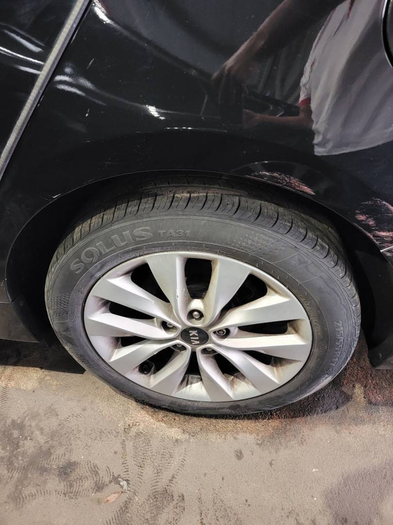 2018 KIA OPTIMA — 101190 Miles — Lot G242008 — Main - Marhaba Auctions Used Cars - Image 9