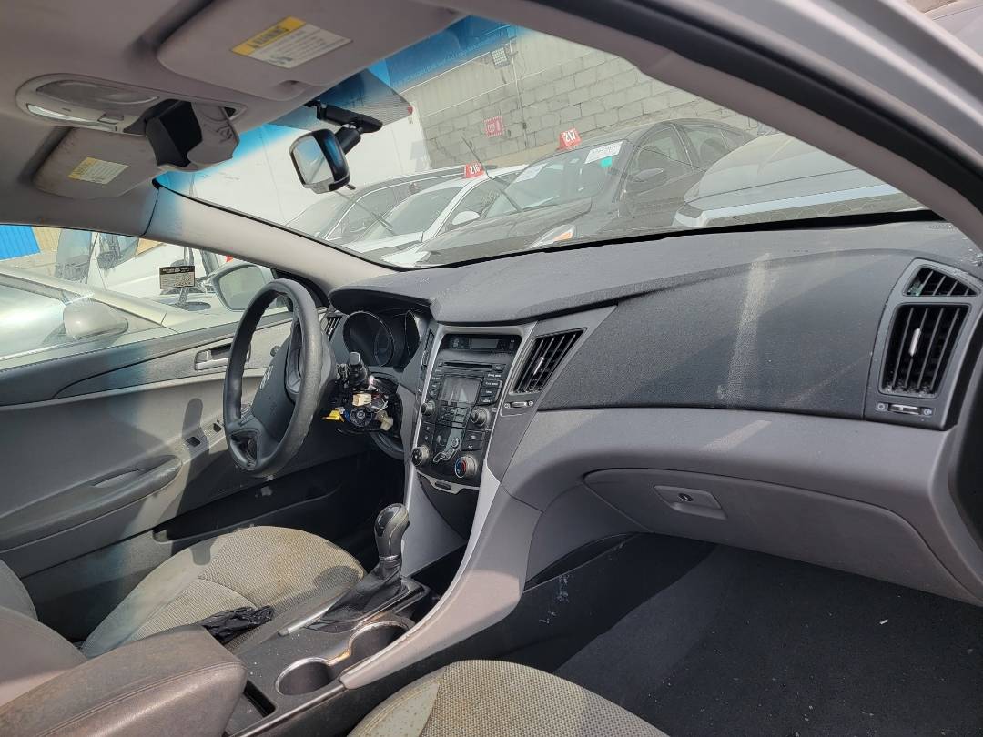 2013 HYUNDAI SONATA — 157547 Miles — Lot 76662623 - Marhaba Auctions Used Cars - Image 7