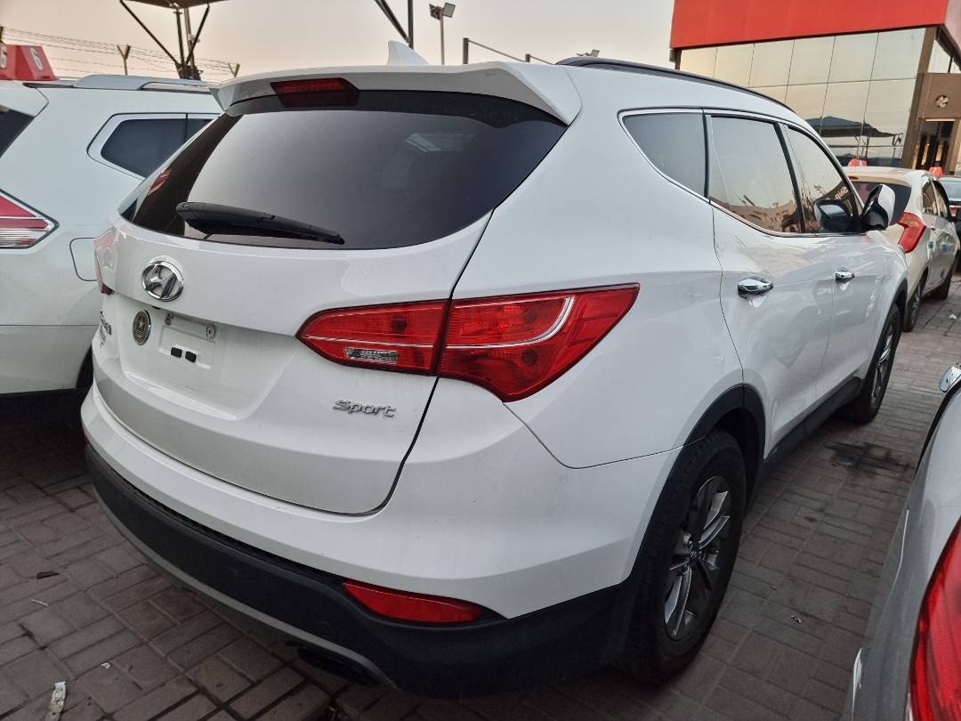 2016 HYUNDAI SANTA FE — 107210 Miles — Lot 124578 — Main - Marhaba Auctions Used Cars - Image 5