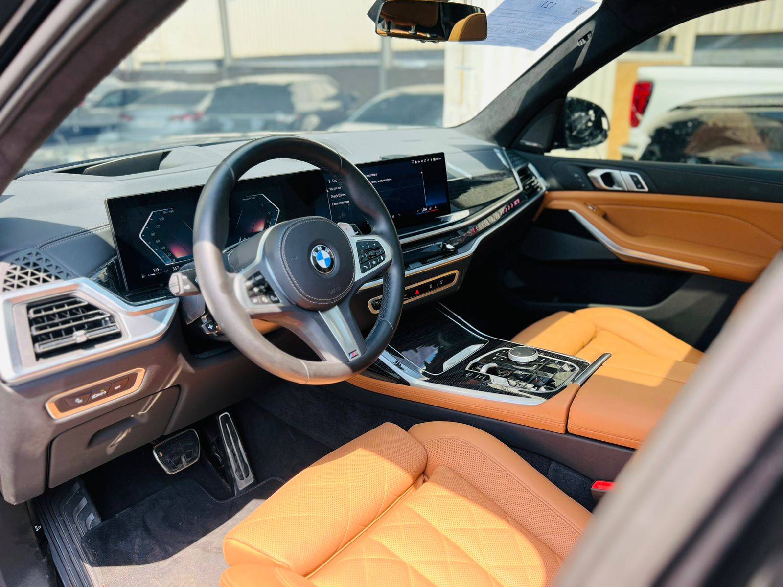 2025 BMW X7 XDRIVE40I — 13563 Miles — Lot 05S9W80613 — Main - Marhaba Auctions Used Cars - Image 7