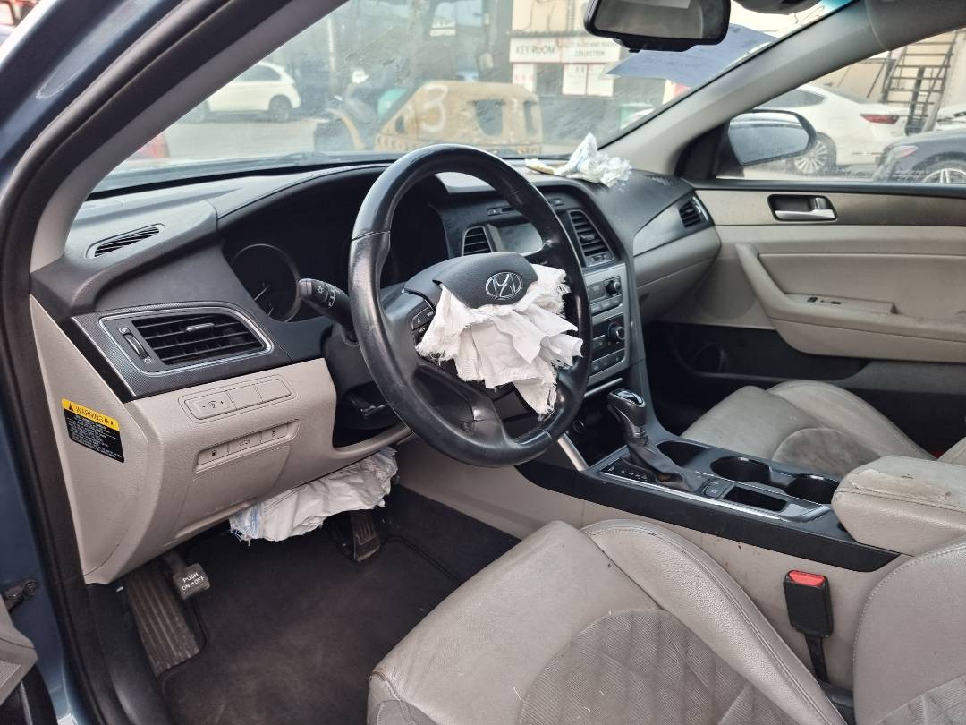 HYUNDAI SONATA SPORT 2016 - Marhaba Auction Used Cars - Image 7