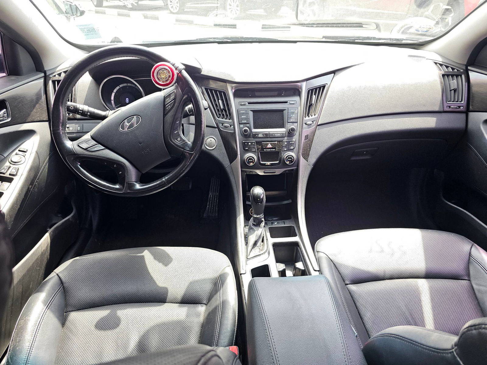 2013 HYUNDAI SONATA — 180822 KM — Lot 477153 — Souq - Marhaba Auctions Used Cars - Image 7