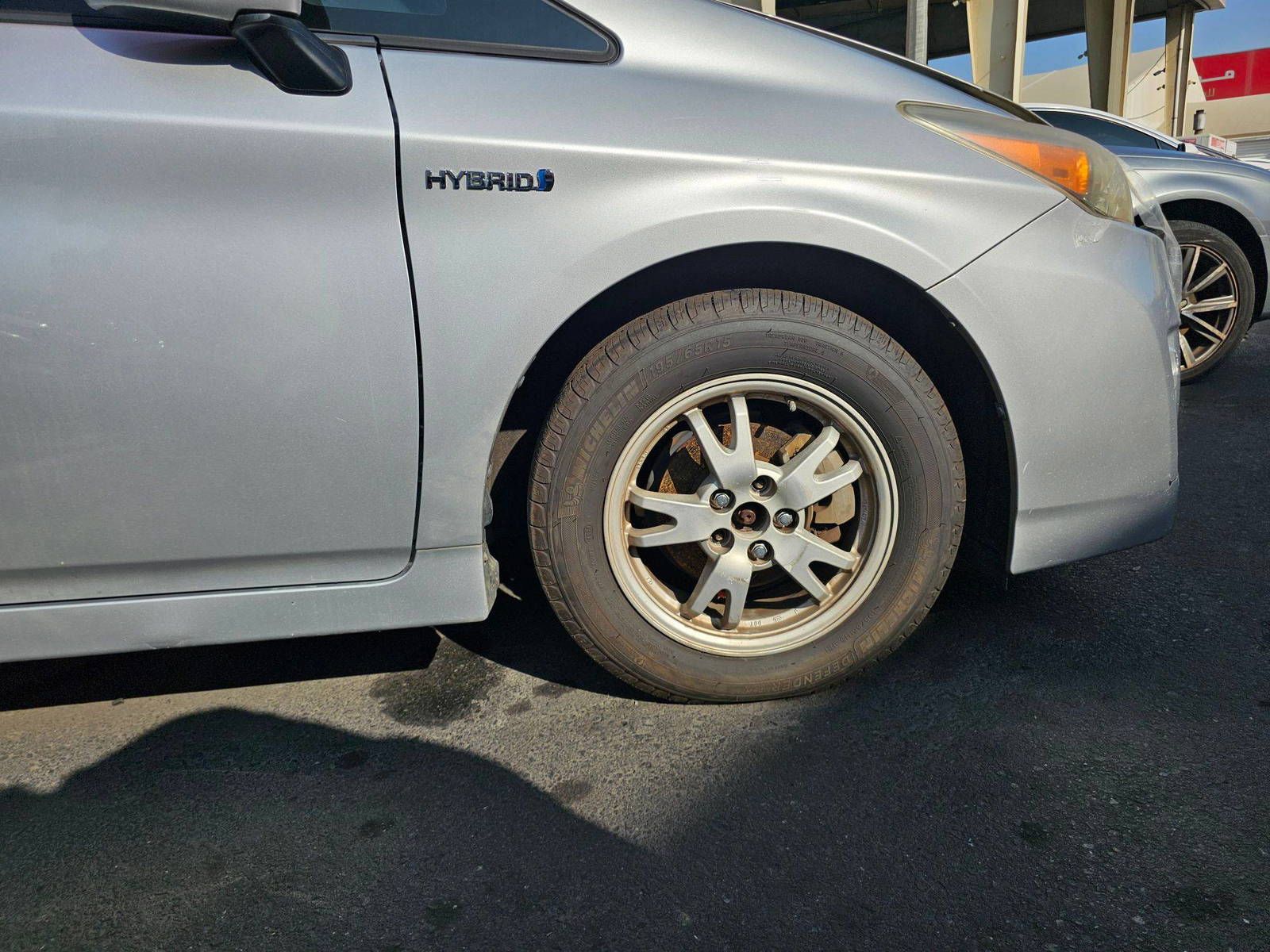 2011 TOYOTA PRIUS — 241123 Miles — Lot B1442409 — Souq - Marhaba Auctions Used Cars - Image 12