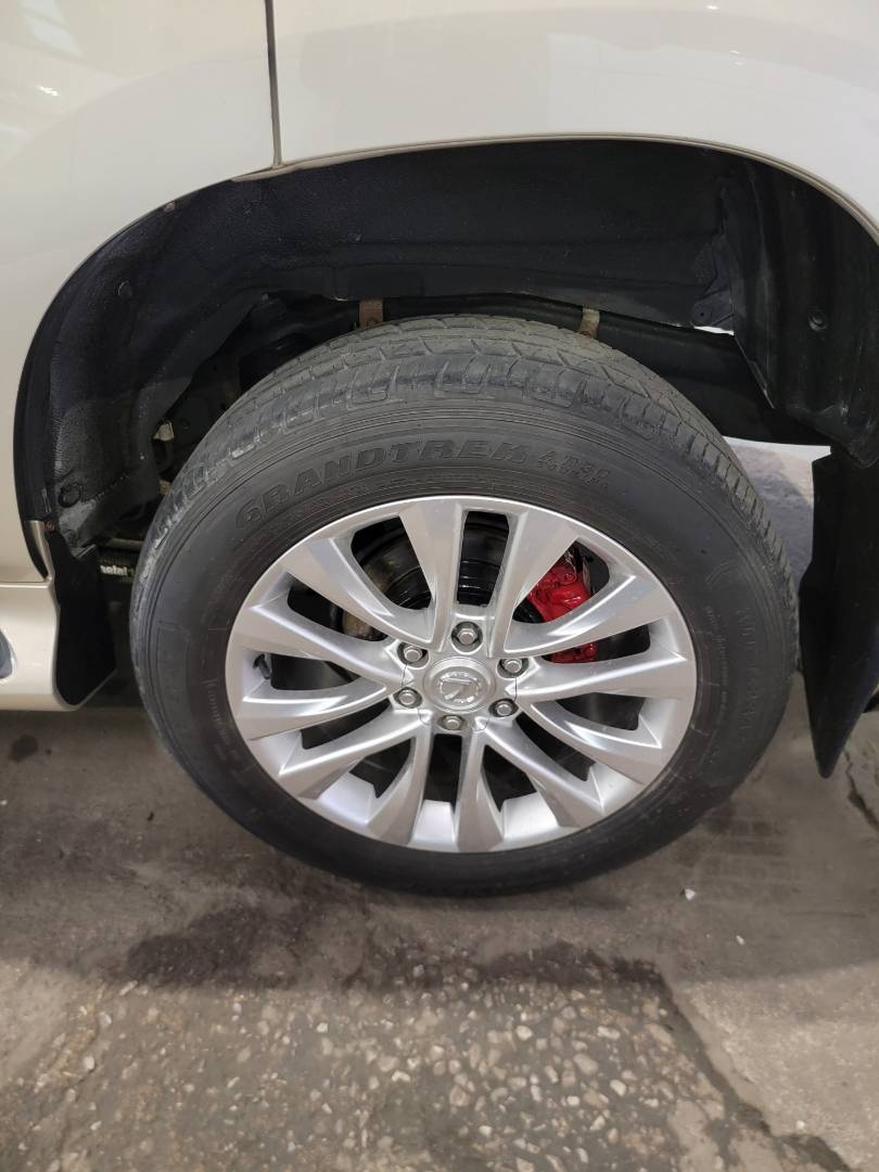 2010 LEXUS GX 460 — 208699 Miles — Lot 5008375 — Main - Marhaba Auctions Used Cars - Image 9