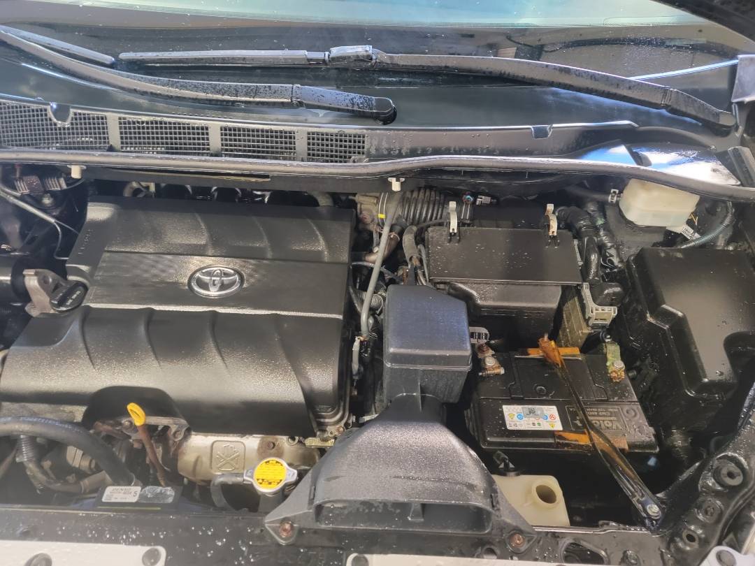 2011 TOYOTA SIENNA — 118437 Miles — Lot 154703 - Marhaba Auctions Used Cars - Image 9