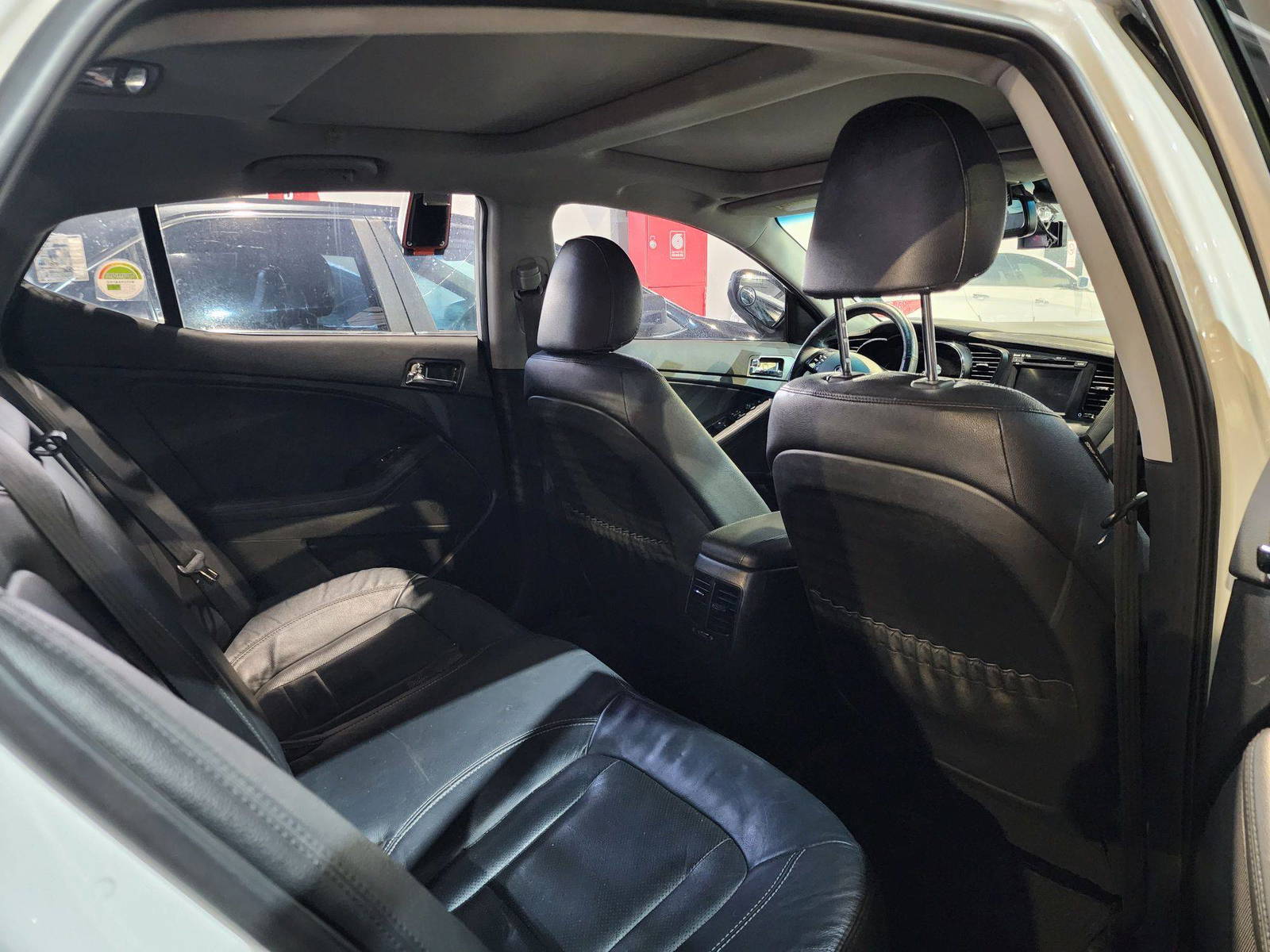 2013 KIA K5 — 232991 KM — Lot 13447 — Al Quoz - Marhaba Auctions Used Cars - Image 7
