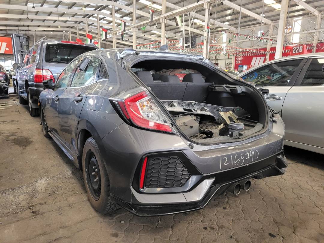 2019 HONDA CIVIC — 71090 KM — Lot KU301725 — Main - Marhaba Auctions Used Cars - Image 3