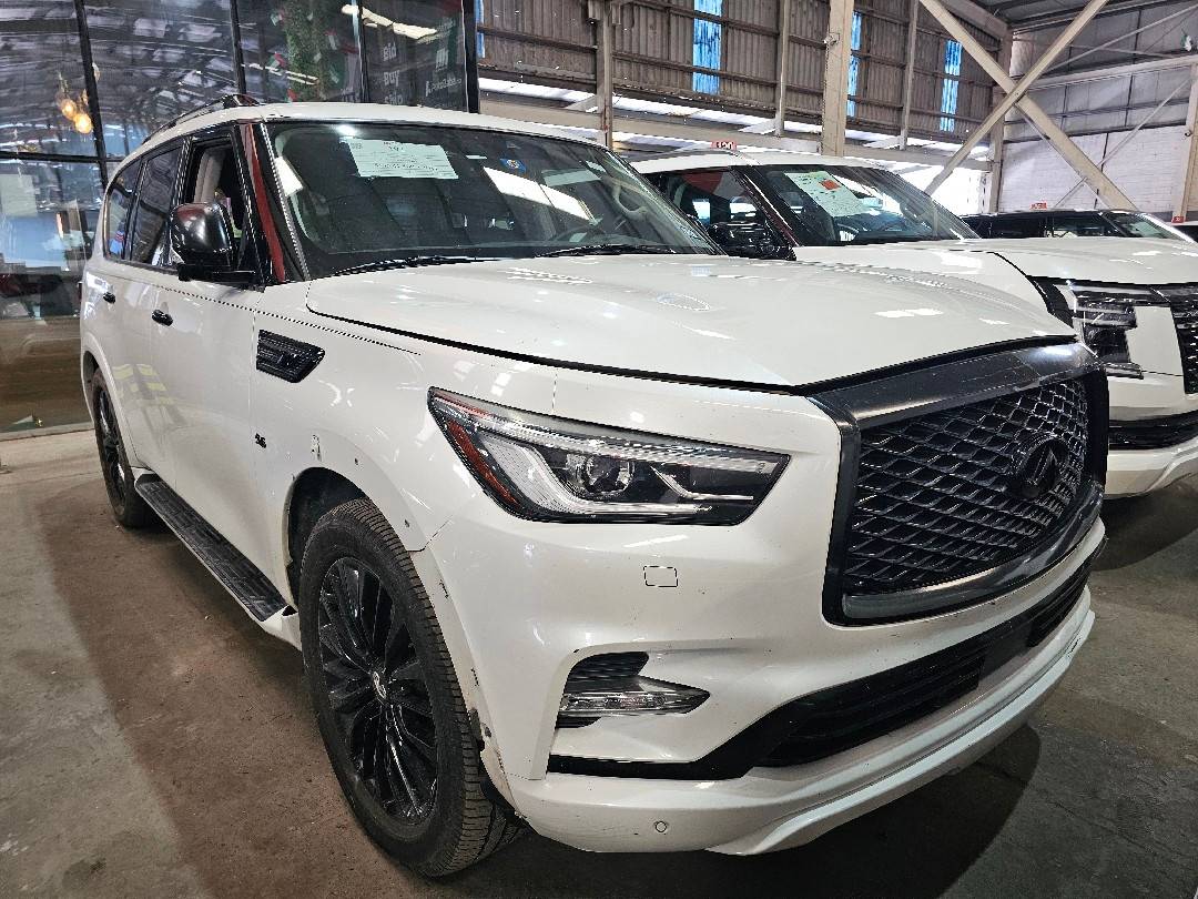 INFINITI QX80