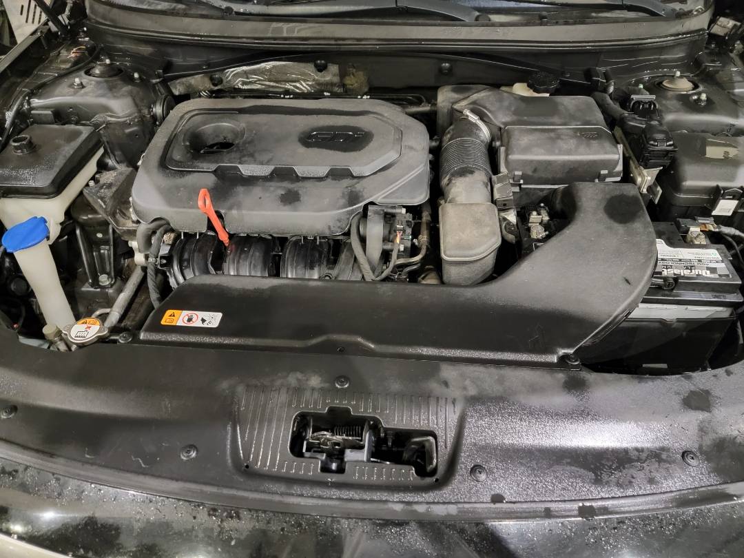2015 HYUNDAI SONATA — 187 588 Miles — Lot FH014223 — Main - Marhaba Auctions Used Cars - Image 11