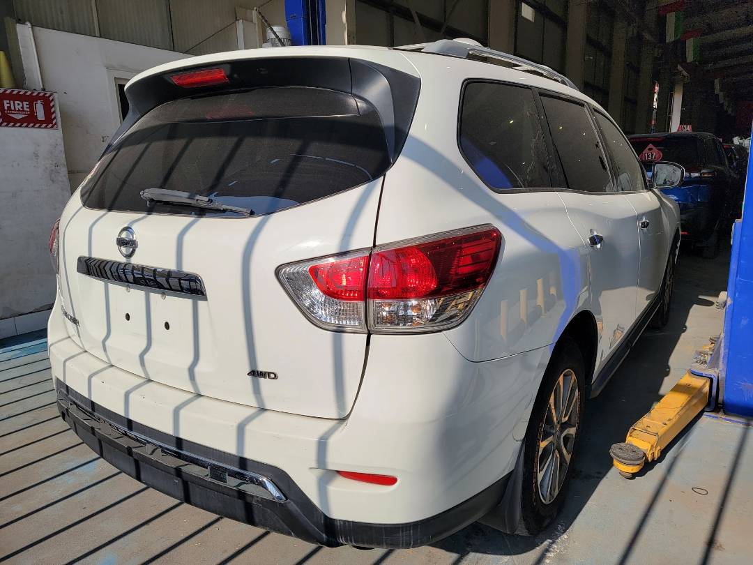 2015 NISSAN PATHFINDER — 186839 Miles — Lot FC651902 — Main - Marhaba Auctions Used Cars - Image 5