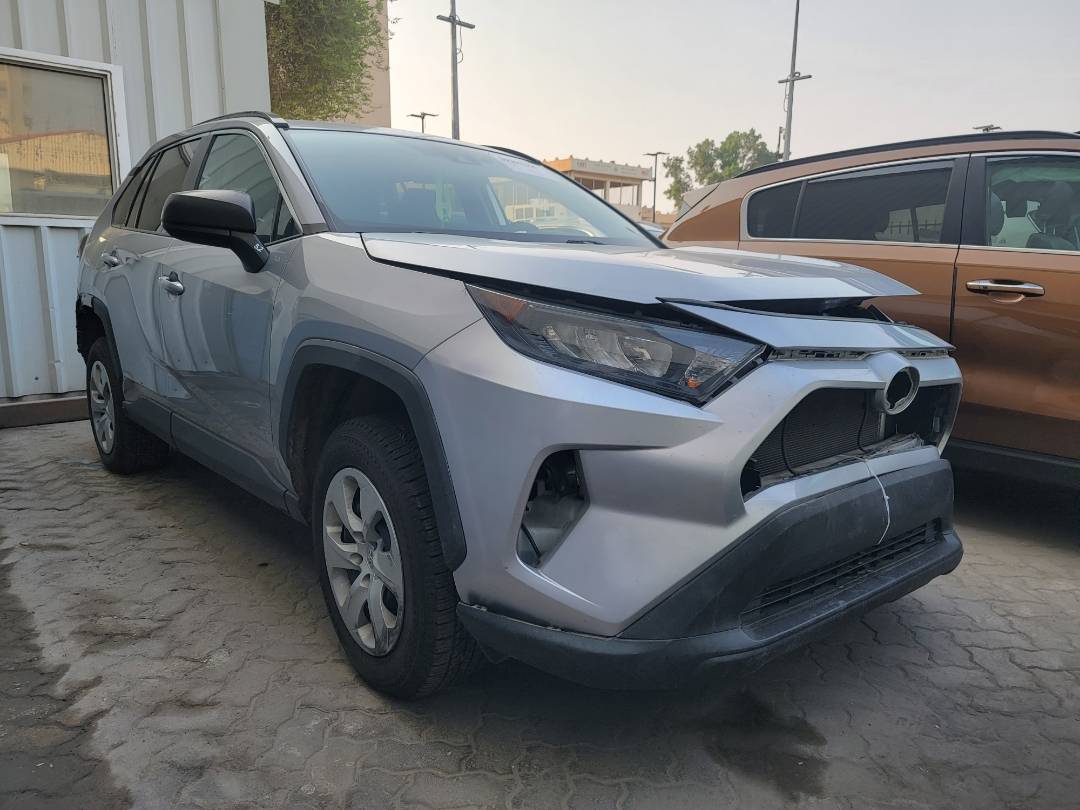 2020 TOYOTA RAV4 — 84 429 Miles — Lot C052704 — Main - Marhaba Auctions Used Cars - Image 4