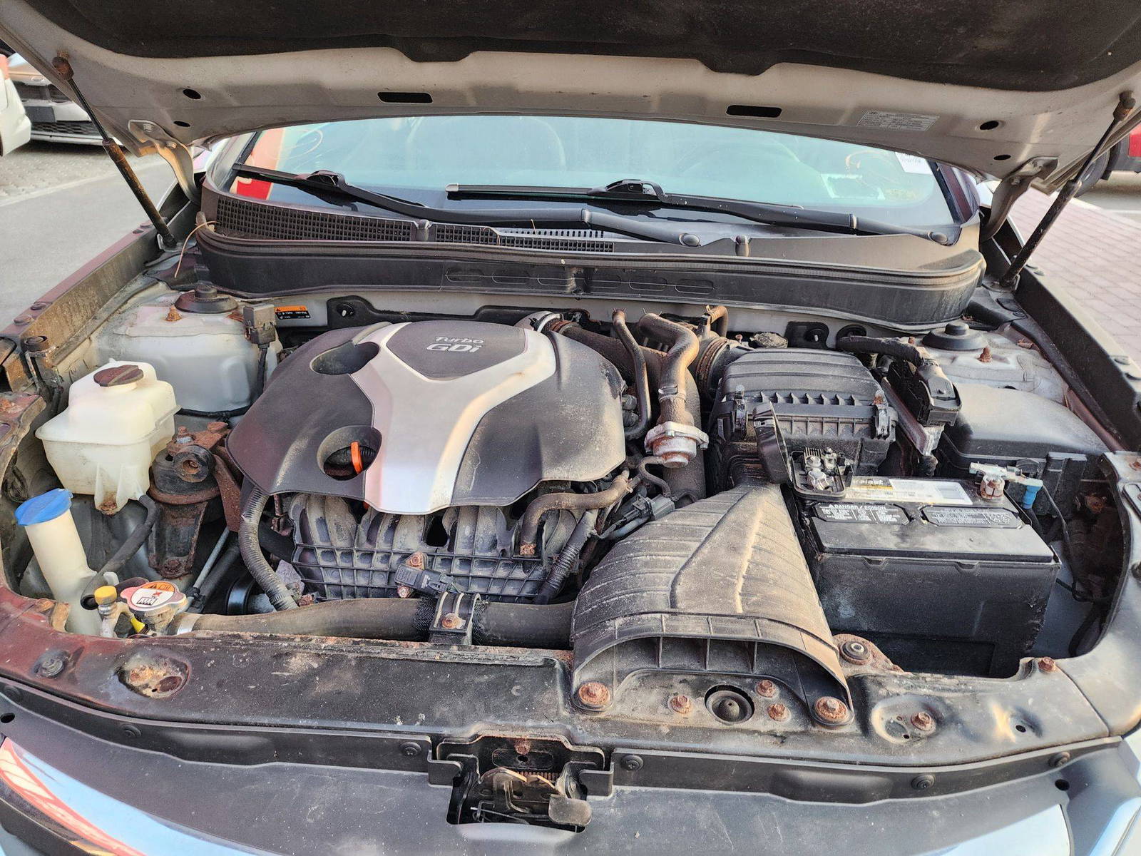 2014 HYUNDAI SONATA — 177375 Miles — Lot 96423 — Souq - Marhaba Auctions Used Cars - Image 8