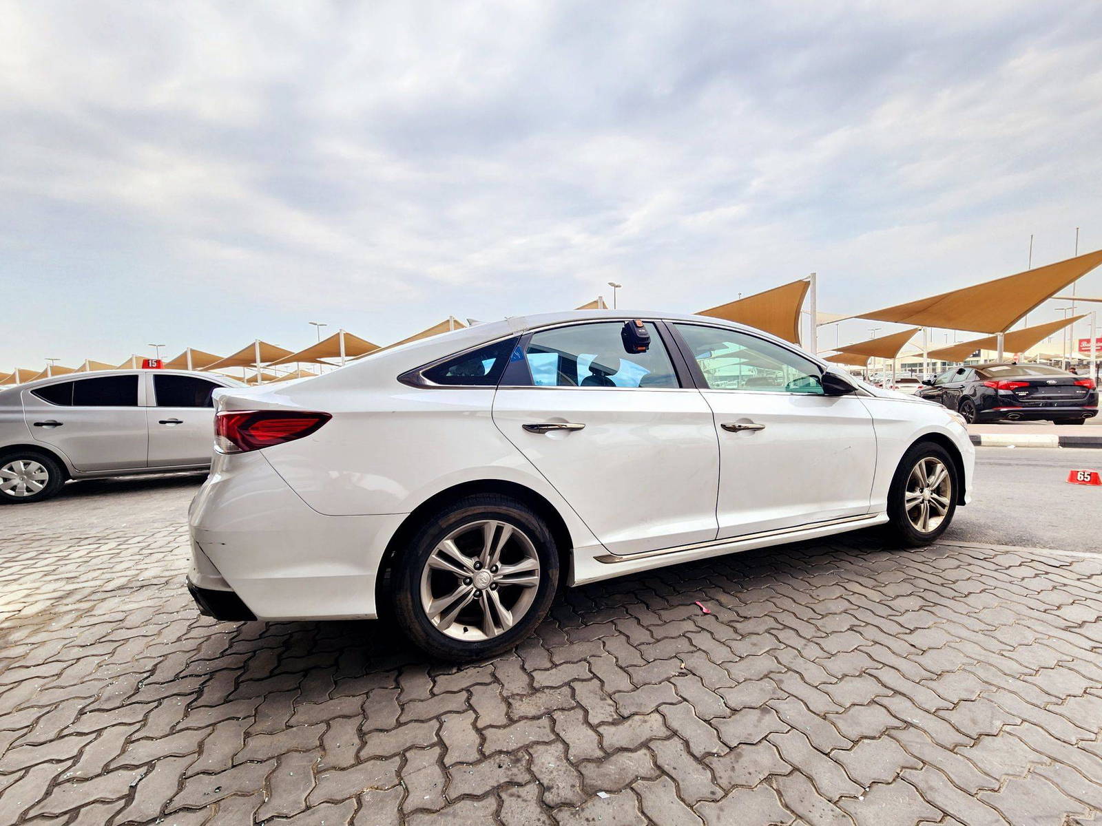 2019 HYUNDAI SONATA — 98863 KM — Lot 81692044 — Souq - Marhaba Auctions Used Cars - Image 5