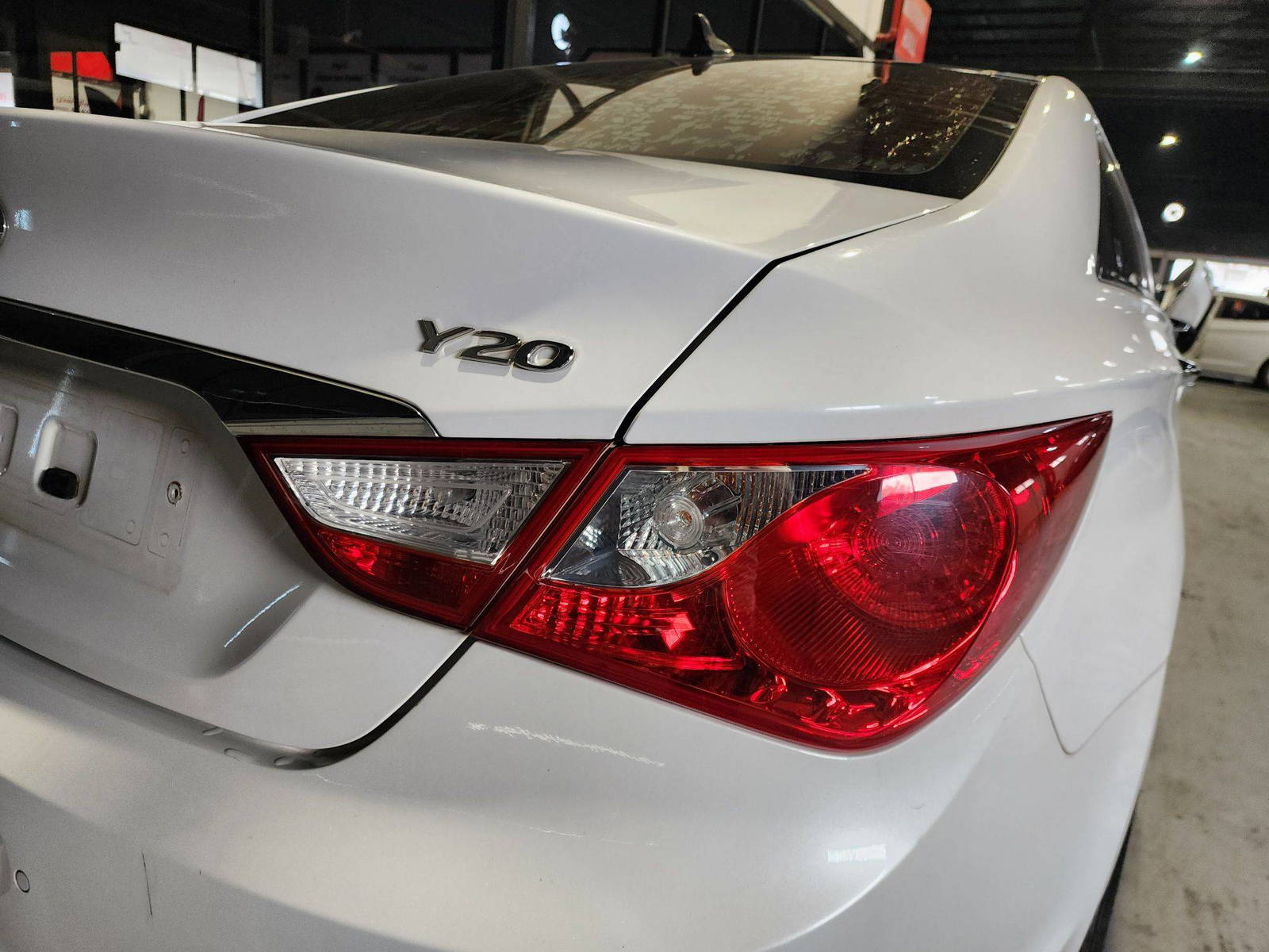 2011 HYUNDAI SONATA — 98137 KM — Lot 229616 — Al Quoz - Marhaba Auctions Used Cars - Image 14