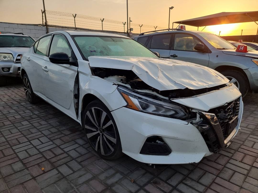 2019 NISSAN ALTIMA — 147599 Miles — Lot 40755183 — Ind. 12 - Marhaba Auctions Used Cars - Image 3
