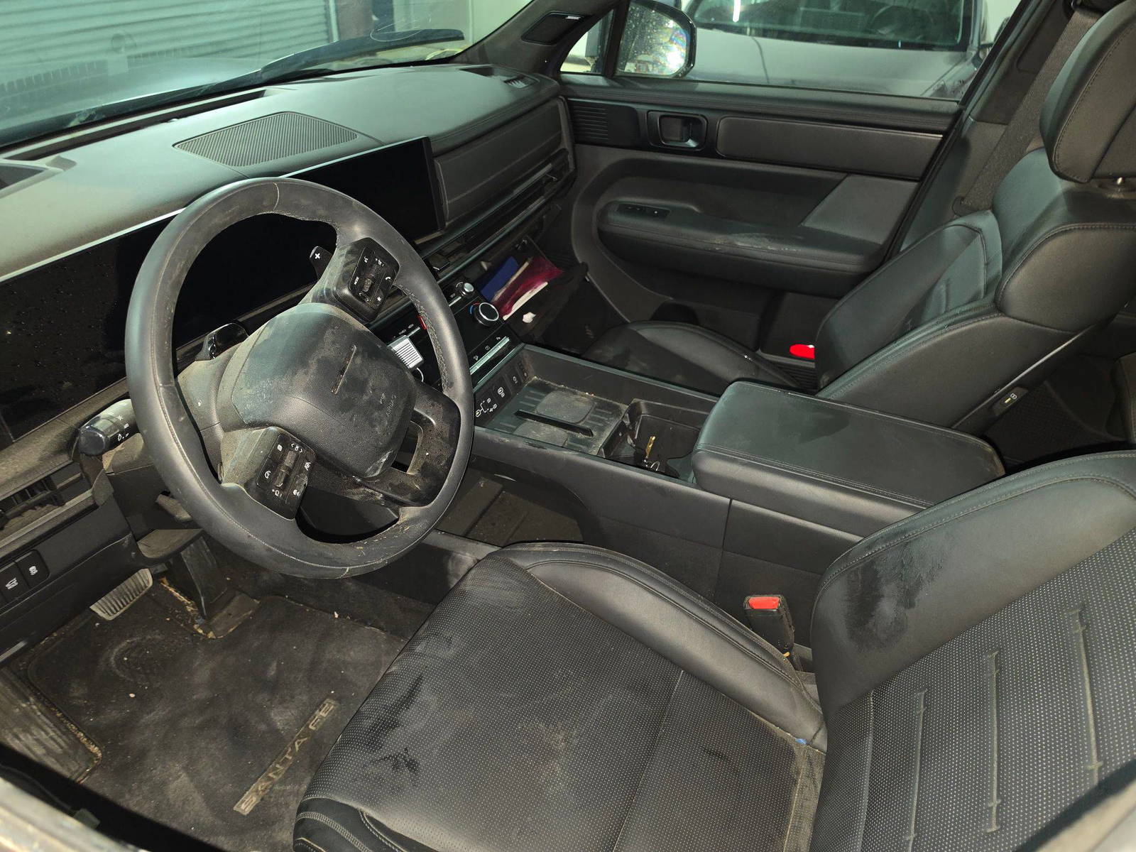 HYUNDAI Santa Fe calligraphy 2025 - Marhaba Auction Used Cars - Image 8