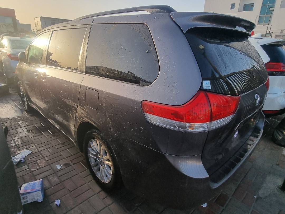2011 TOYOTA SIENNA — 145859 Miles — Lot S092065 — Ind. 12 - Marhaba Auctions Used Cars - Image 5