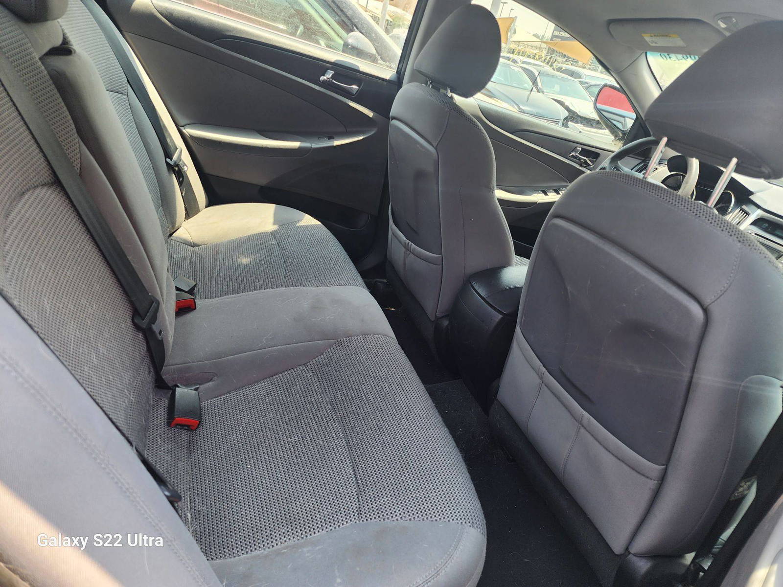 2012 HYUNDAI SONATA — 174684 Miles — Lot 38499430 - Marhaba Auctions Used Cars - Image 4